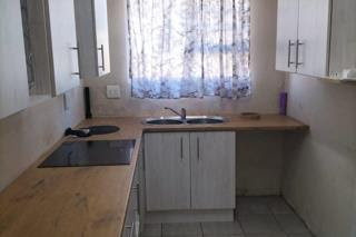 6 Bedroom Property for Sale in Parsonsvlei Eastern Cape
